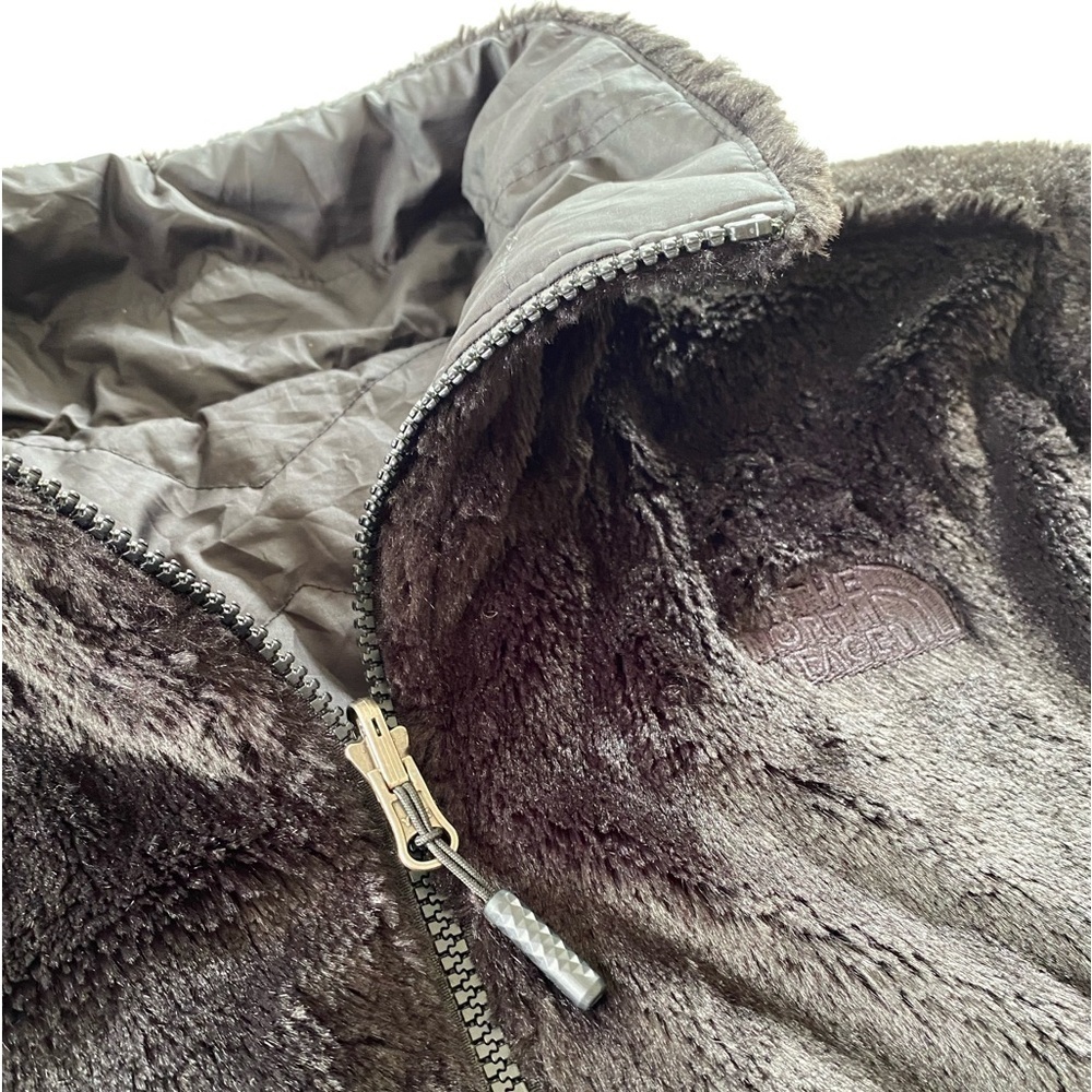 The North Face Reversible Mossbud Insulated Jacket Full Zip Faux Fur Down Black. - Picture 5 of 15